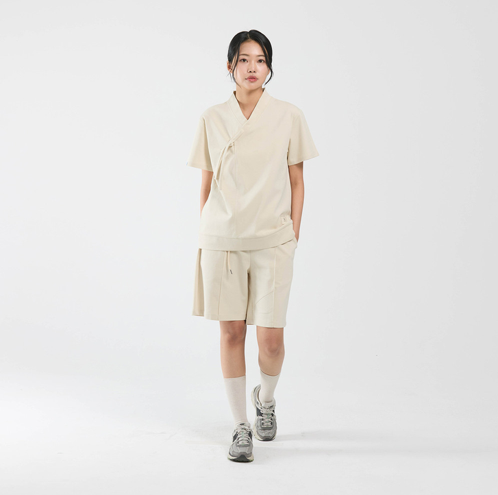 Hanbok Short-Sleeve T-Shirt - LEESLE